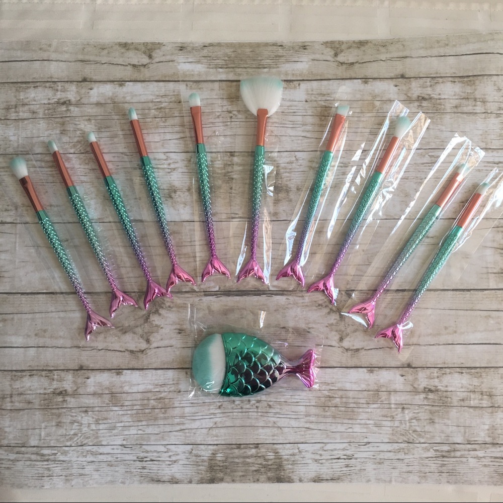 🎉HOST PICK X2🎉🧜🏻♀️Mermaid Makeup Brushes Set - Picture 2 of 7